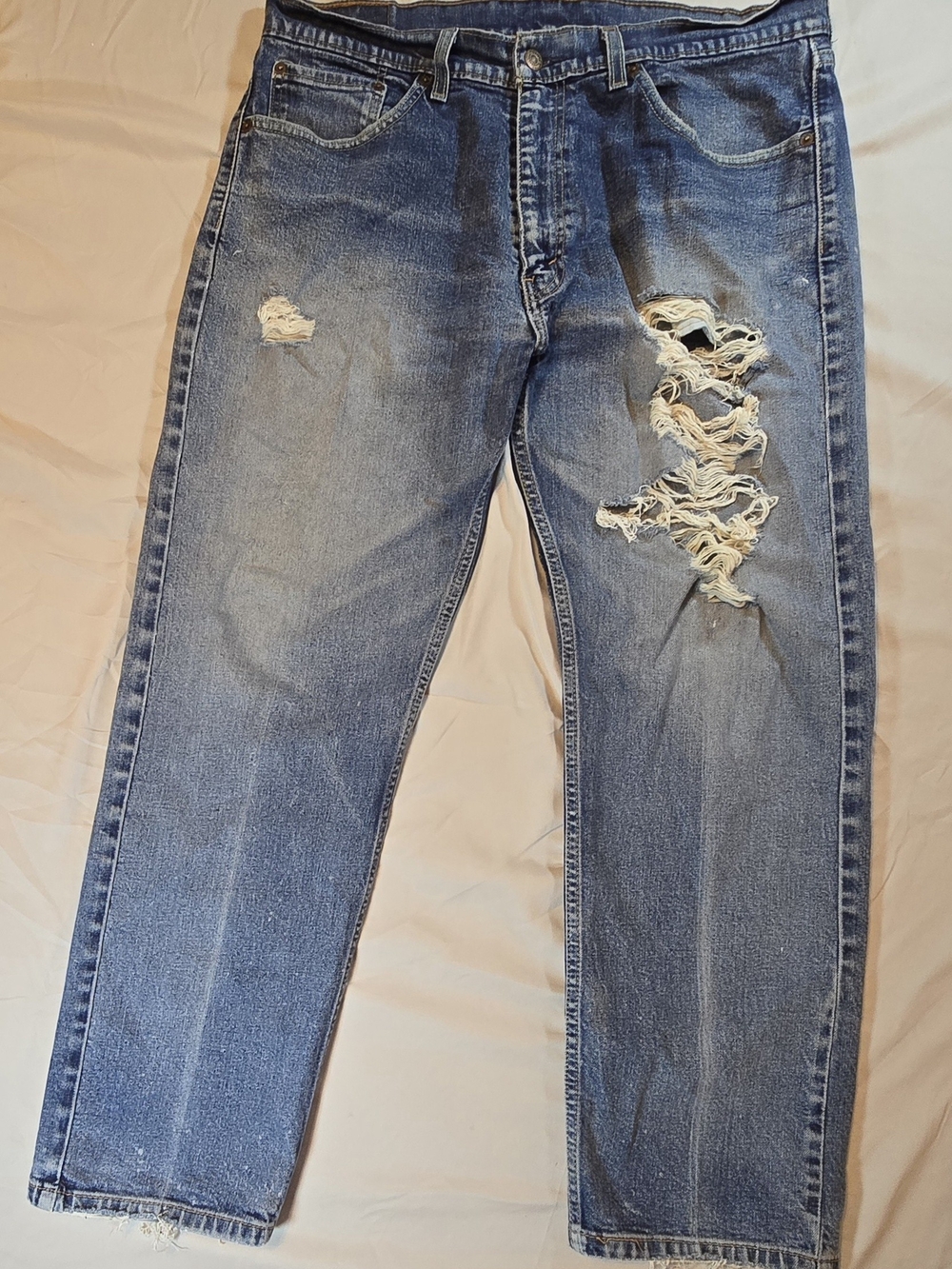 Levis 505 Distressed Jeans Mens 36x30 Blue Denim Regular Fit Ripped Frayed